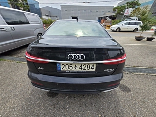 AUDI A6 C8 2023