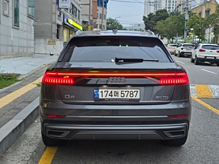 AUDI Q8 4M 2021