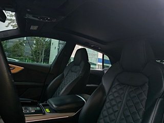 AUDI Q8 4M 2021