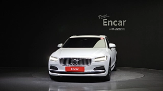 VOLVO S90 2022