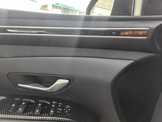 HYUNDAI TUCSON NX4 2021