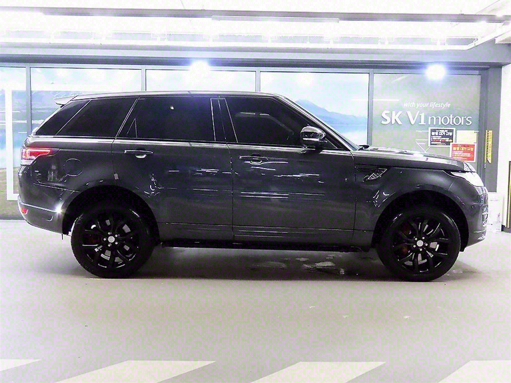 LAND ROVER RANGE ROVER SPORT 2016