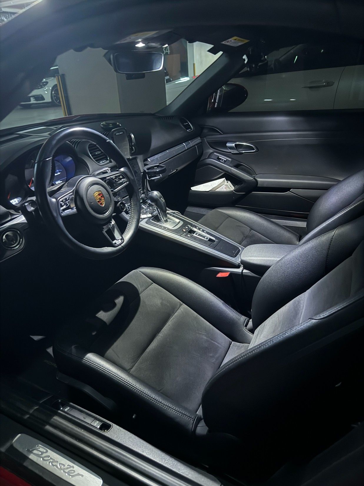 PORSCHE 718 BOXSTER 2017