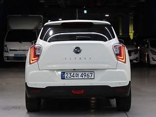 SSANGYONG TIVOLI VERY NEW 2021