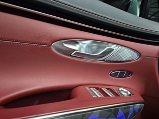 GENESIS GV70 2023