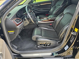 GENESIS EQ900 2016