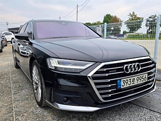 AUDI A8 D5 2020