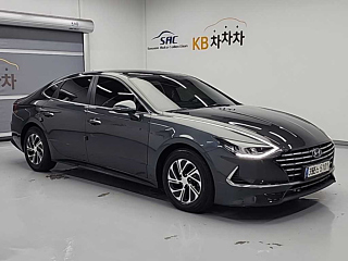 HYUNDAI SONATA HYBRID DN8 2021