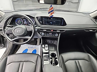 HYUNDAI SONATA HYBRID DN8 2021