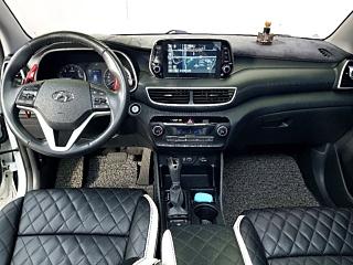 HYUNDAI TUCSON 2018