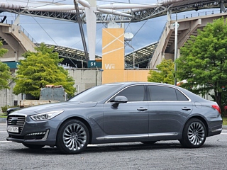 GENESIS EQ900 2016
