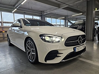 MERCEDES BENZ E-CLASS W213 2021