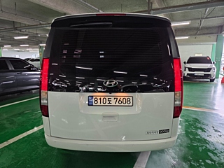 HYUNDAI STARIA 2023