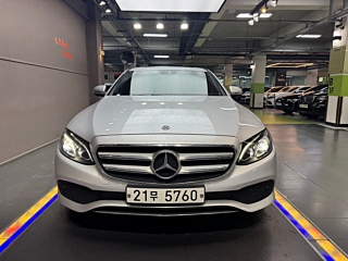 MERCEDES BENZ E-CLASS W213 2018