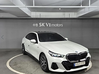 BMW 5-SERIES G60 2024