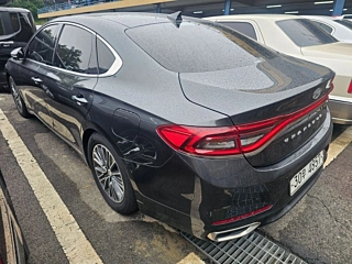 HYUNDAI GRANDEUR IG HYBRID 2019