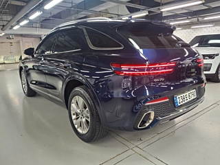 GENESIS GV70 2021
