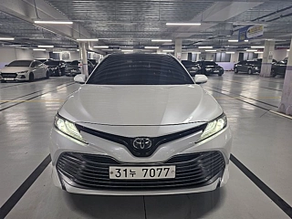 TOYOTA CAMRY XV70 2018
