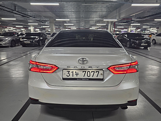 TOYOTA CAMRY XV70 2018