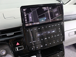 HYUNDAI STARIA 2023