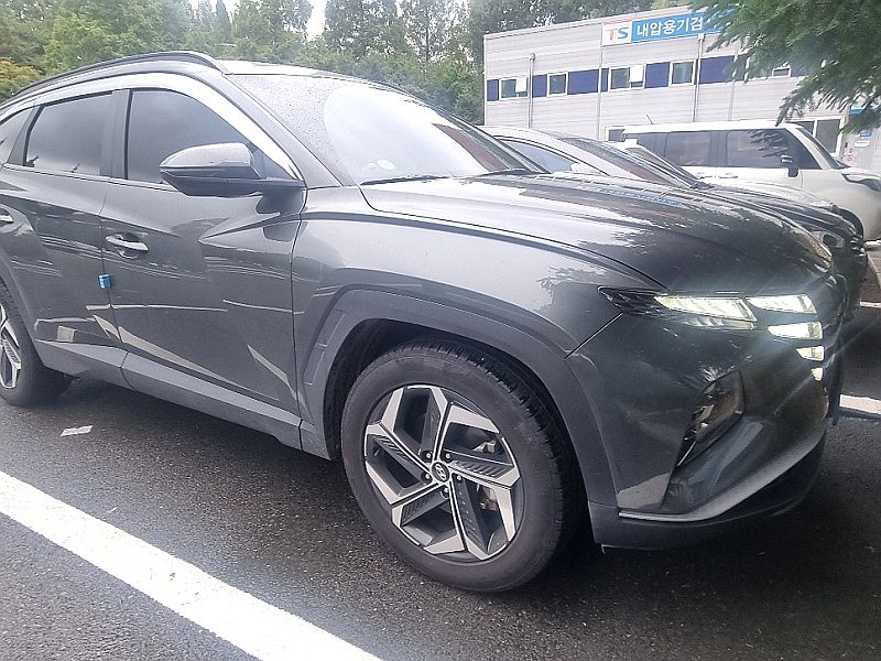 HYUNDAI TUCSON NX4 2021