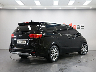 KIA CARNIVAL 2019