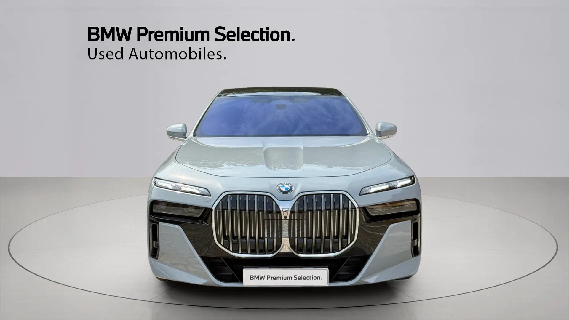 BMW 7-SERIES G70 2024