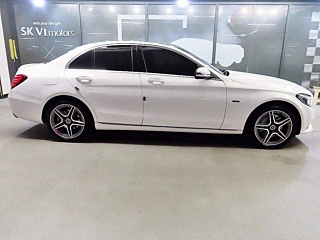 MERCEDES BENZ C-CLASS W205 2018