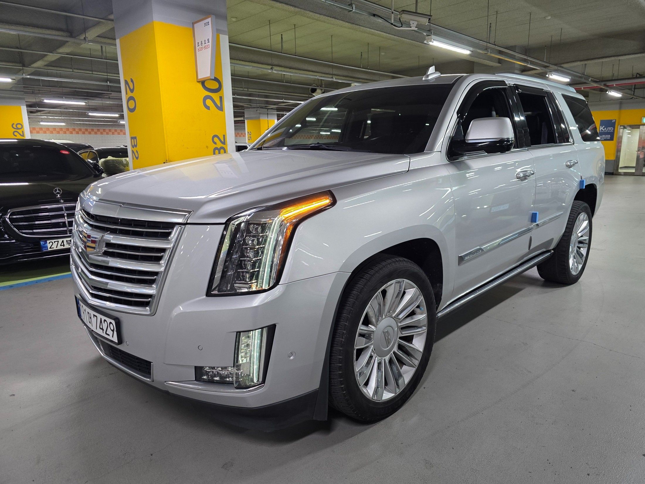 CADILLAC ESCALADE 2019