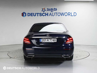 MERCEDES BENZ E-CLASS W213 2020