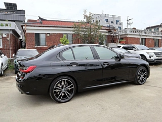 BMW 3-SERIES G20 2021