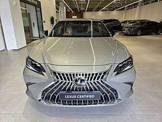 LEXUS ES300H 2025