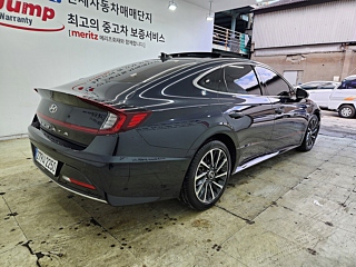 HYUNDAI SONATA DN8 2019