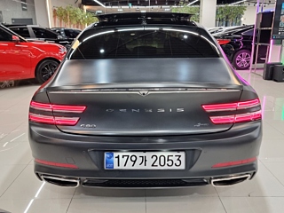 GENESIS G80 RG3 2022