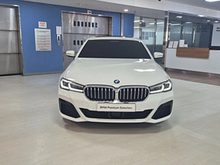 BMW 5-SERIES G30 2022