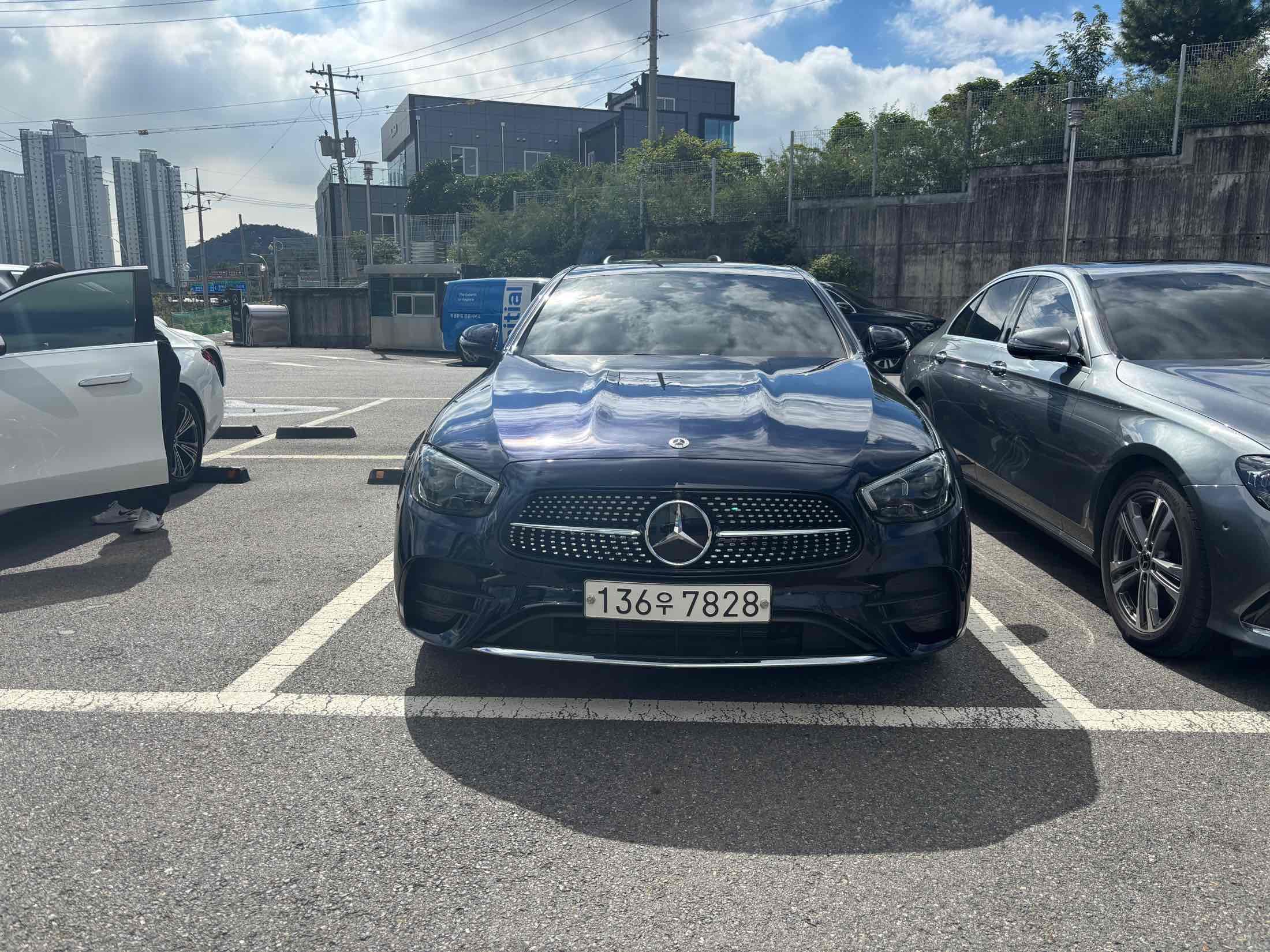 MERCEDES BENZ E-CLASS W213 2022