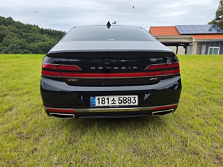 GENESIS G90 2020