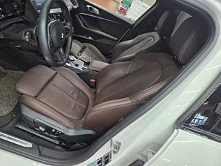 BMW 1-SERIES F40 2022