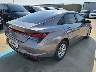 HYUNDAI AVANTE CN7 2021