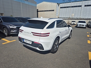 GENESIS GV70 2021