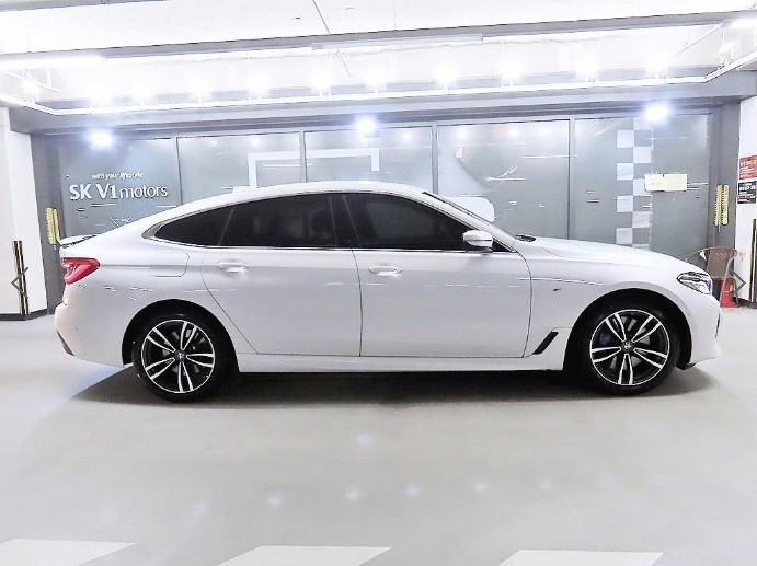 BMW 6-SERIES GT G32 2022