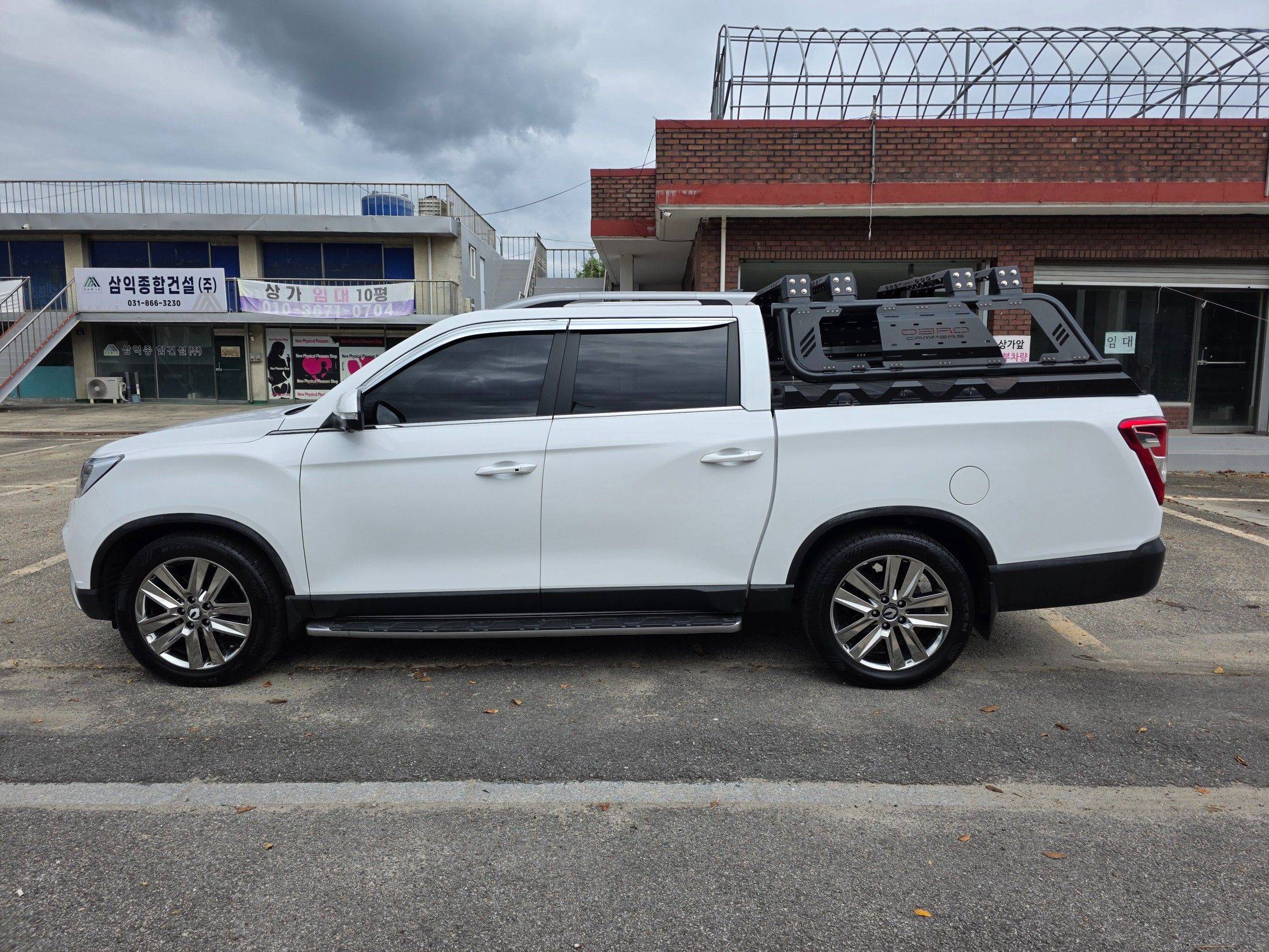 SSANGYONG REXTON SPORTS CAR 2019