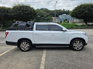 SSANGYONG REXTON SPORTS CAR 2019