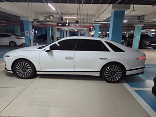 HYUNDAI GRANDEUR HYBRID GN7 2023