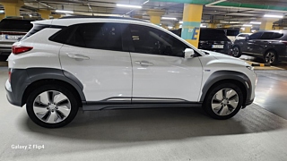 HYUNDAI KONA ELECTRIC 2020