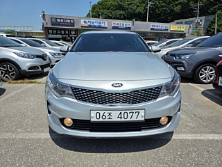 KIA K5 2017