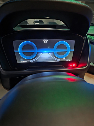 BMW I8 2016