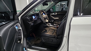 FORD EXPLORER 2021