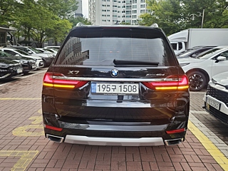 BMW X7 G07 2021