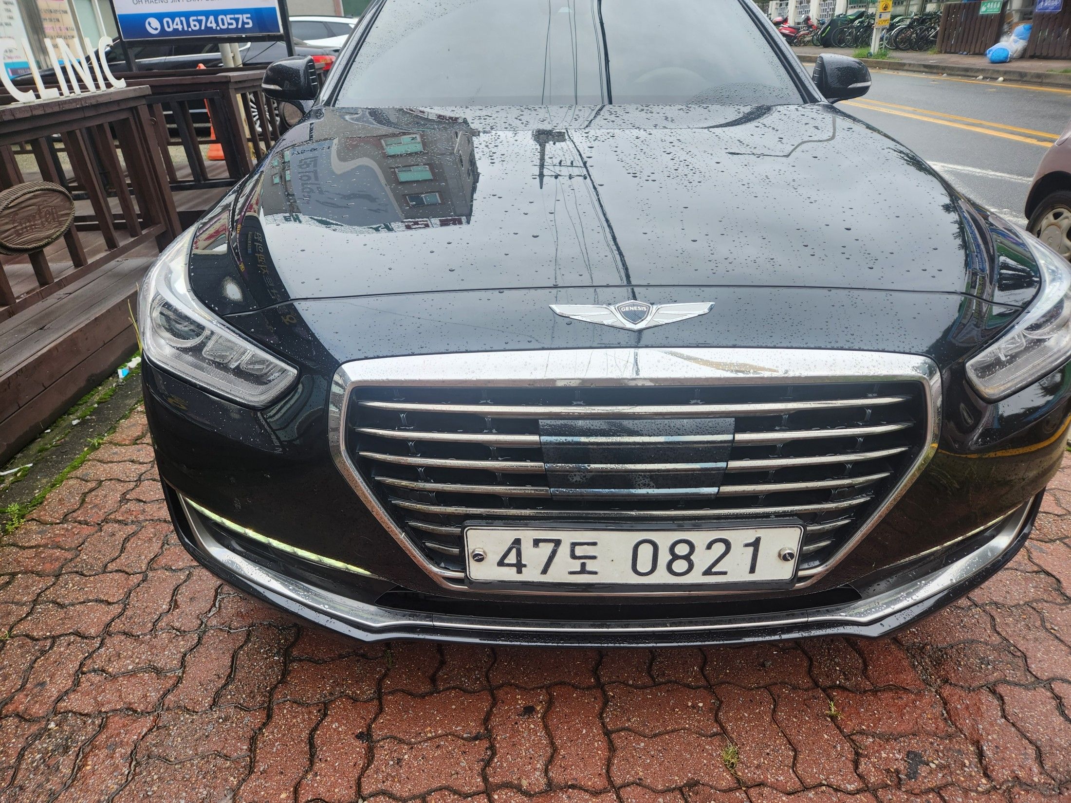 GENESIS EQ900 2016